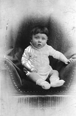 Adolf Hitler das Baby